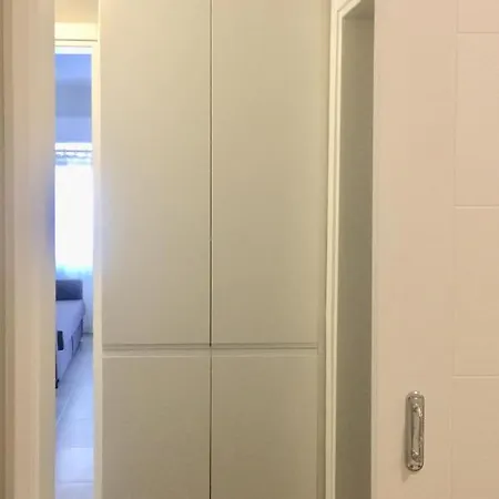 Bodrum-turgutreis Merkezde Plaja 50 Metre Uzaklıkta 1 Ve 2 Numaralı Daireler *