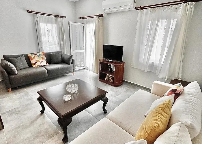 アパート Bodrum-turgutreis Merkezde Plaja 50 Metre Uzaklikta 1 Ve 2 Numarali Daireler *