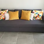Bodrum-turgutreis Merkezde Plaja 50 Metre Uzaklikta 1 Ve 2 Numarali Daireler Apartment *