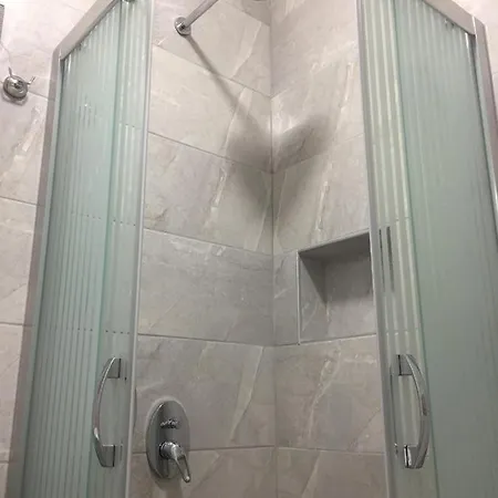 Bodrum-turgutreis Merkezde Plaja 50 Metre Uzaklikta 1 Ve 2 Numarali Daireler * ボドルム