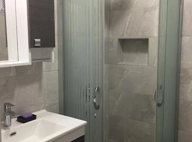 アパート Bodrum-turgutreis Merkezde Plaja 50 Metre Uzaklikta 1 Ve 2 Numarali Daireler