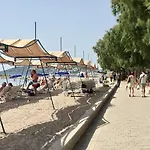 Bodrum-turgutreis Merkezde Plaja 50 Metre Uzaklikta 1 Ve 2 Numarali Daireler Apartamento