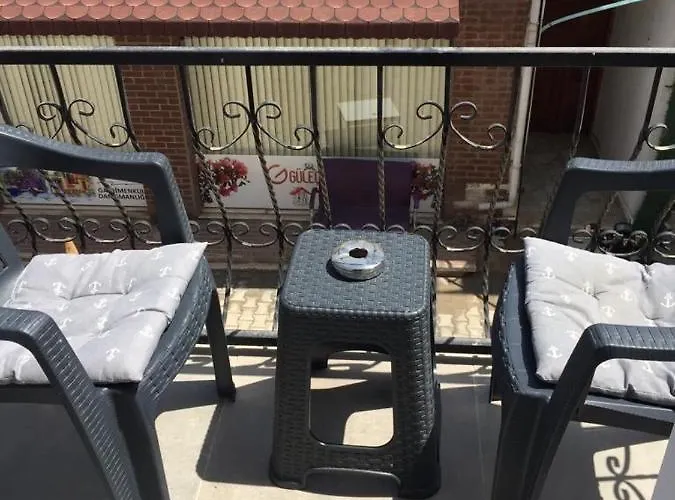 아파트 Bodrum-turgutreis Merkezde Plaja 50 Metre Uzaklikta 1 Ve 2 Numarali Daireler