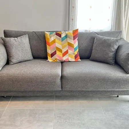 Bodrum-turgutreis Merkezde Plaja 50 Metre Uzaklikta 1 Ve 2 Numarali Daireler * Bodrum