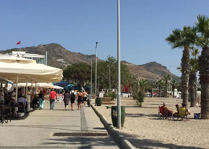 شقة Bodrum-turgutreis Merkezde Plaja 50 Metre Uzaklikta 1 Ve 2 Numarali Daireler بودروم