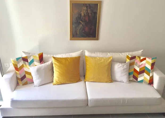 Bodrum-turgutreis Merkezde Plaja 50 Metre Uzaklikta 1 Ve 2 Numarali Daireler بودروم